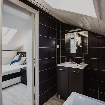 Hotel La Taverne *